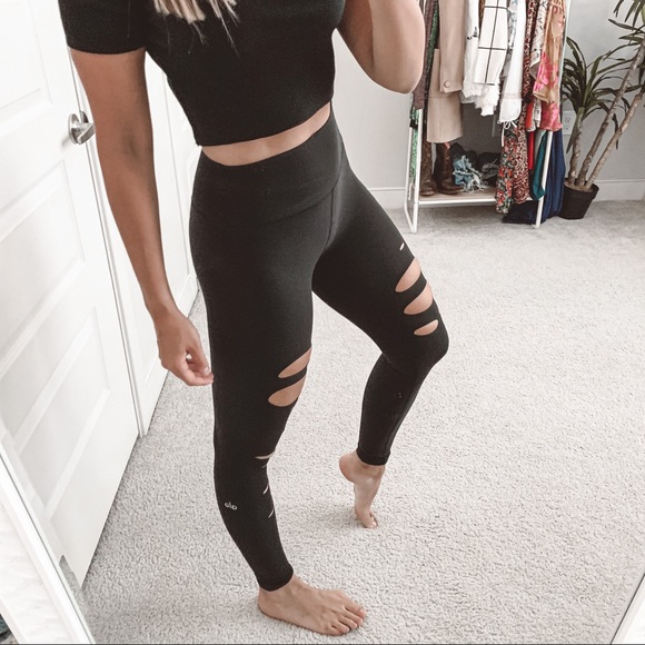 Alo Yoga 78 High Waist Ripped Warrior 